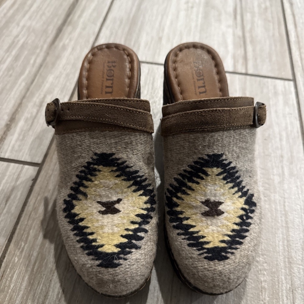 Born Women's Carmen Clog Born Size 7
